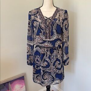 White House Black Market Blue Paisley Long Sleeve Dress Size 0